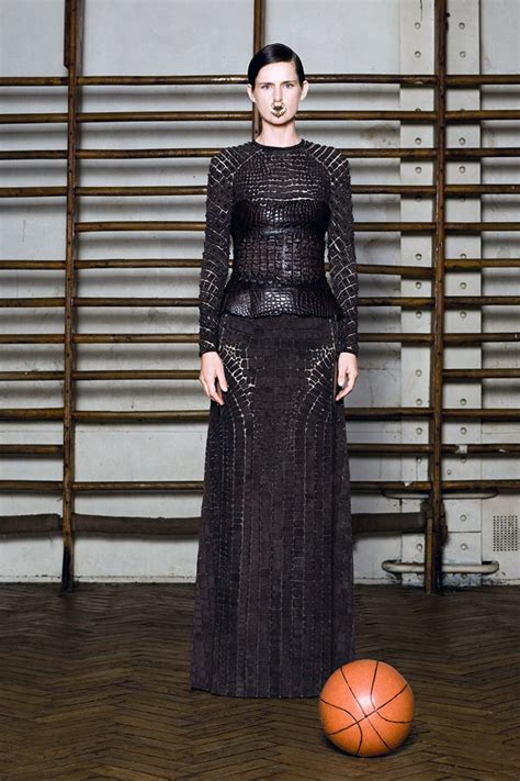 Givenchy Spring 2012 Couture Fashion Show 